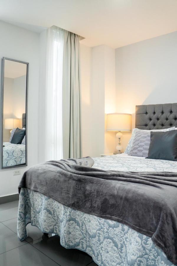 Moderno Y Acogedor Condominio En Zona Exclusiva San Pedro Sula Esterno foto